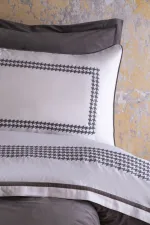 Çift Kişilik İcon Antrasit Kadife Uyku Seti Çift Kişilik İcon Antrasit Kadife Uyku Seti