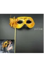 Lüks Taşlı Saplı Maskeli Balo Maskesi Altın Renk 35 Cm Lüks Taşlı Saplı Maskeli Balo Maskesi Altın Renk 35 Cm