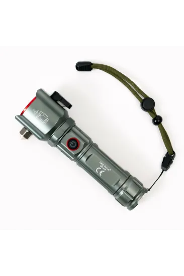 Gold  Gp-218 İle Sınırları Aşın Yeni Nesil Tg Led Teknolojisiyle Ultra Uzun Menzilli Aydınlatma Ve Acil Durumlar İçin Dahili Cam Kırıcı Bir Arada. Şarj Edilebilir, Darbeye Dayanıklı Ve Profesyo