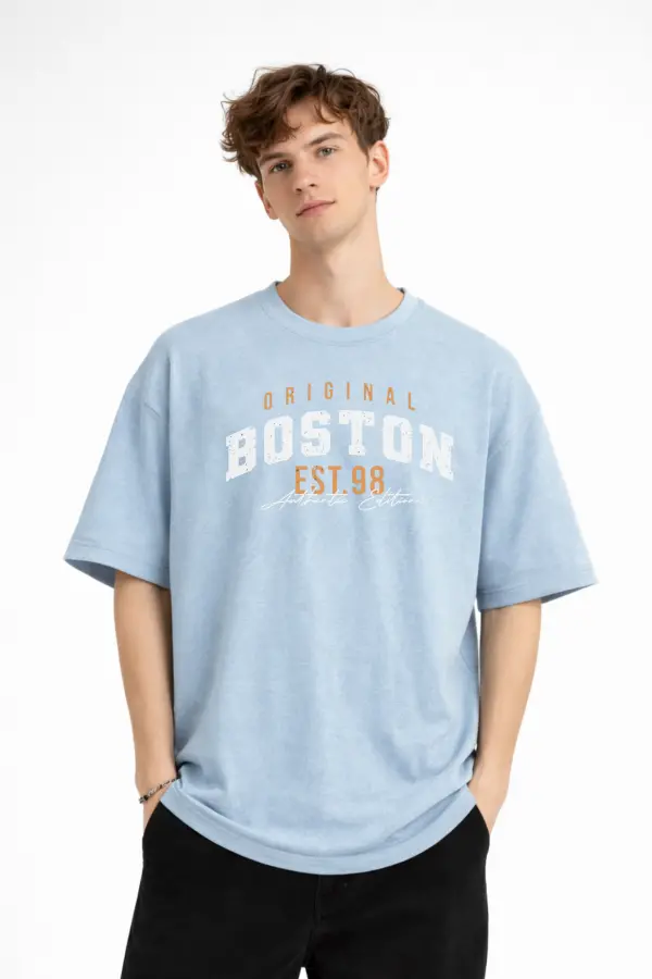Boston - Baskılı Oversize Tişört AÇIK MAVİ Boston - Baskılı Oversize Tişört AÇIK MAVİ