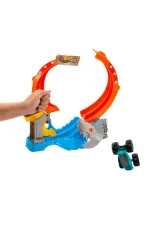 JFR08 Hot Wheels Monster Trucks Dönen Corkscrew Shark Çarpışması JFR08 Hot Wheels Monster Trucks Dönen Corkscrew Shark Çarpışması