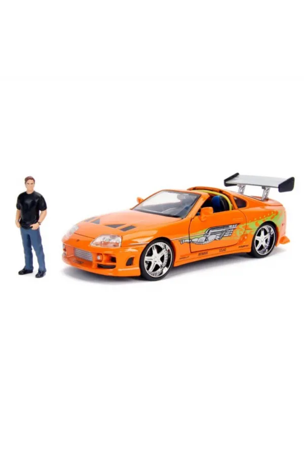1995 Model Aracı ve Figürü 1995 Model Aracı ve Figürü