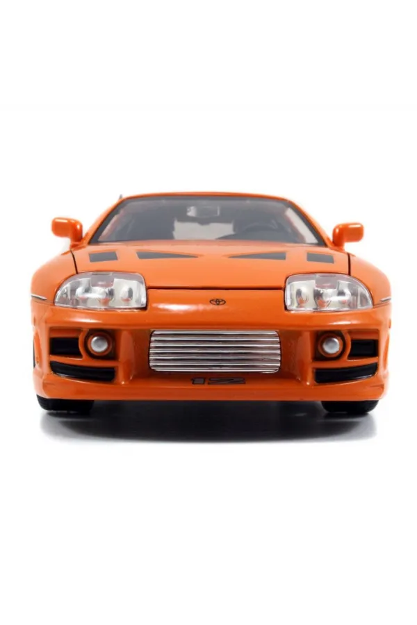 1995 Model Aracı ve Figürü 1995 Model Aracı ve Figürü